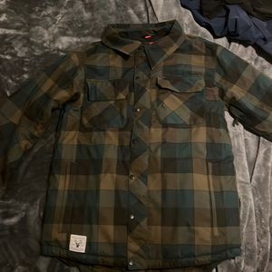 686 Flannel Snowboarding jacket